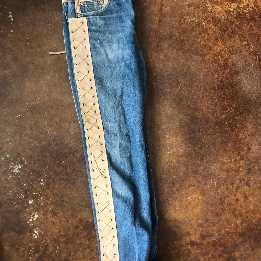 LEVIS - Picture 5 of 7